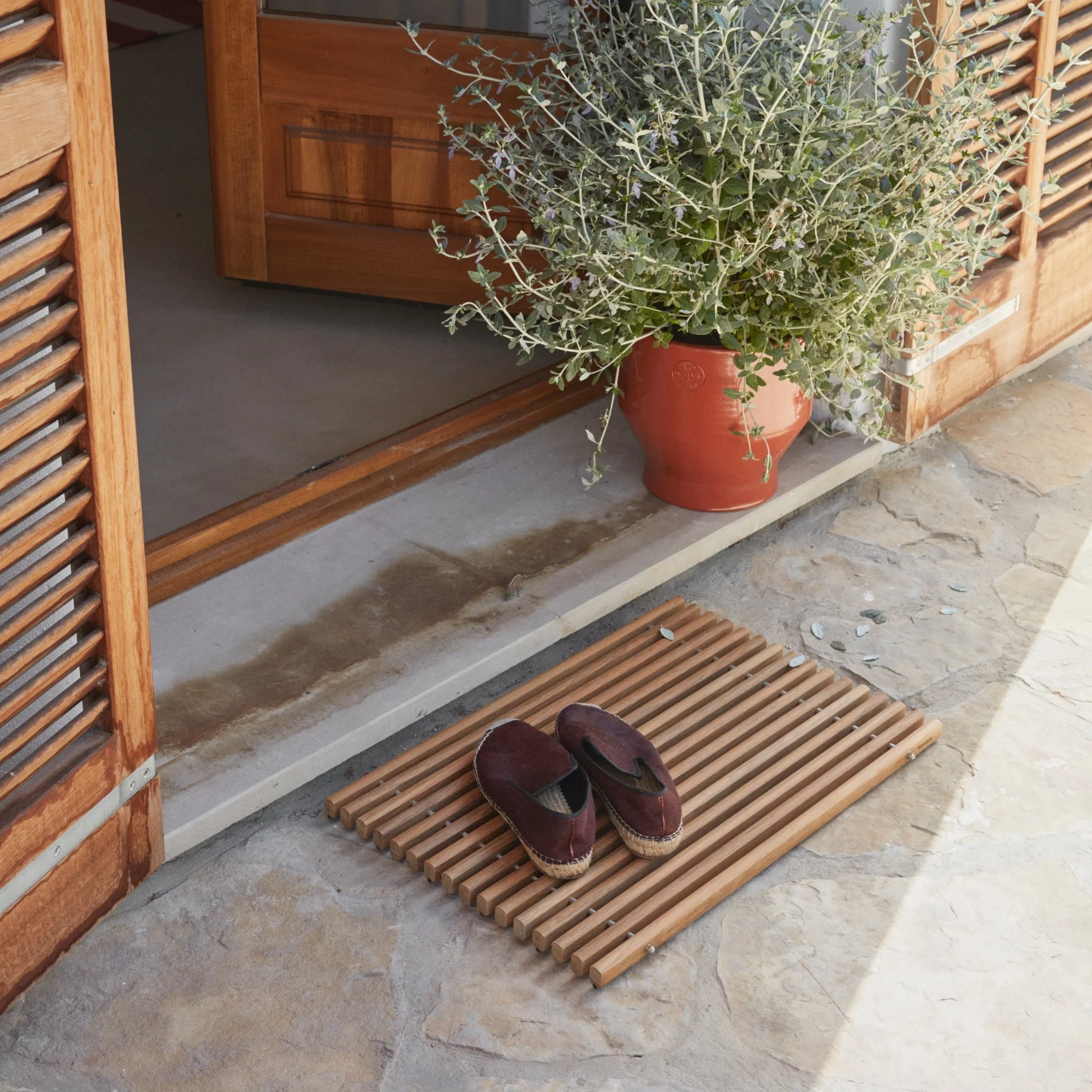 Dania Bath Mat
