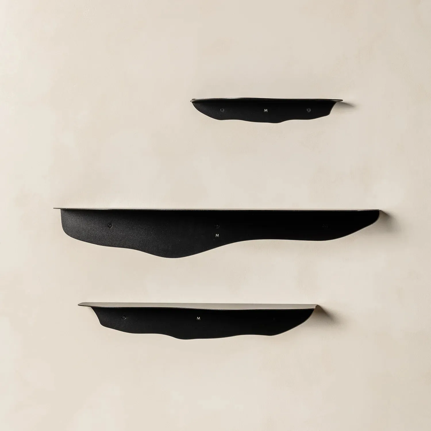 FOLD Wavy Shelf - 3 Size Options