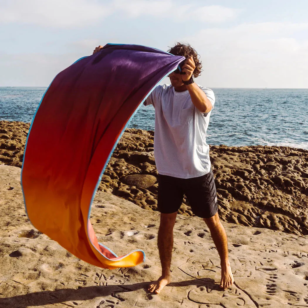 The Everywhere Towel - Pyro Fade (The Shammy Towel)
